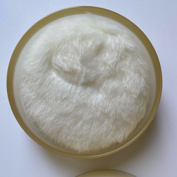 Ciara Velvet Dusting Powder by Charles Revson 6oz (new with box) - Picture 8 of 13